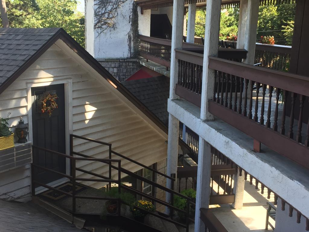 Matterhorn Tower Hotel Eureka Springs Eksteriør billede